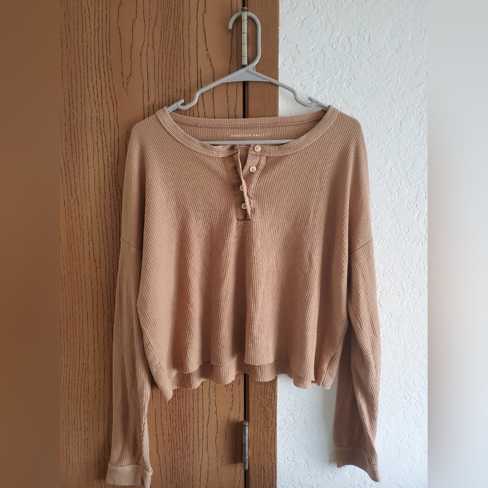 Women's Large American Eagle Tan Cropped Waffle Shirt